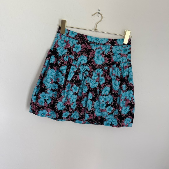 ZARA Floral High Waist Mini Skirt Sz Small NWT - Picture 3 of 7